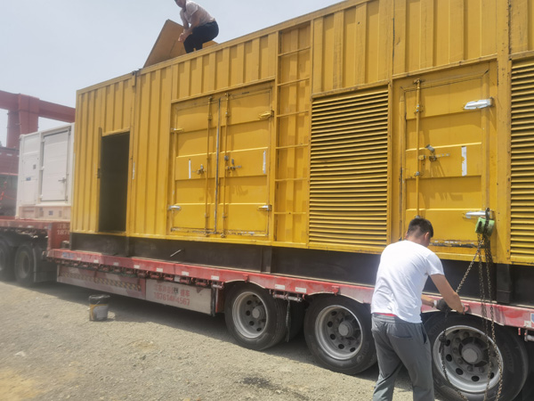 霞浦发电机出租100KW发电机需要什么规格的电缆线？